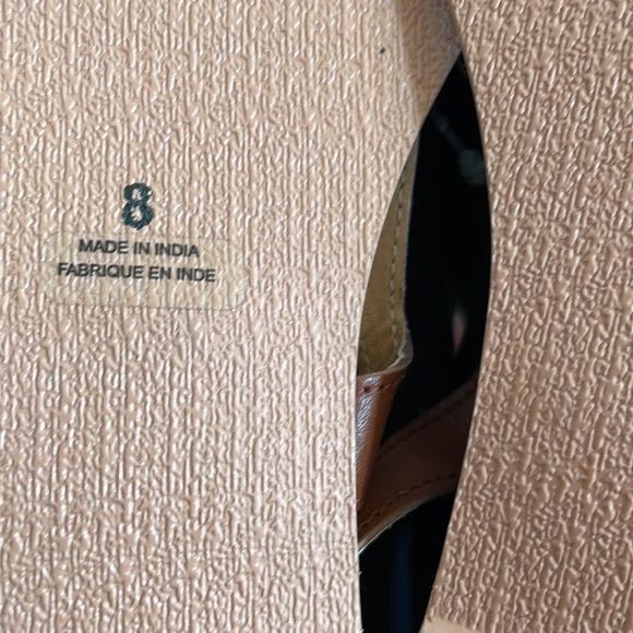 Ecote thong sandals (sz 8) - Picture 4 of 8